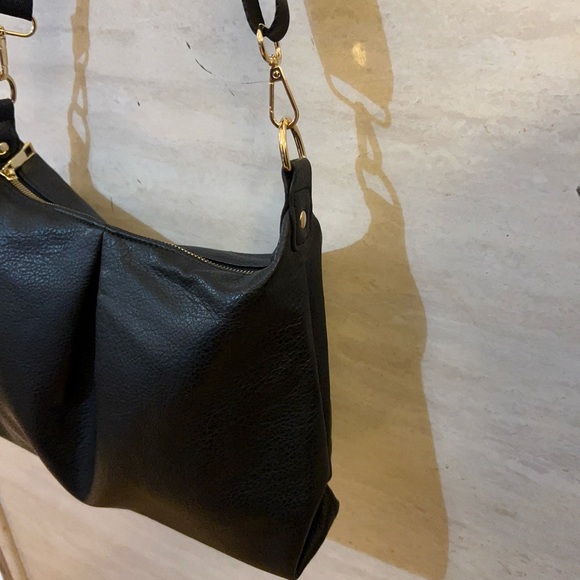 Marvolia Crossbody PU Leather Shoulder Bag - Picture 5 of 11